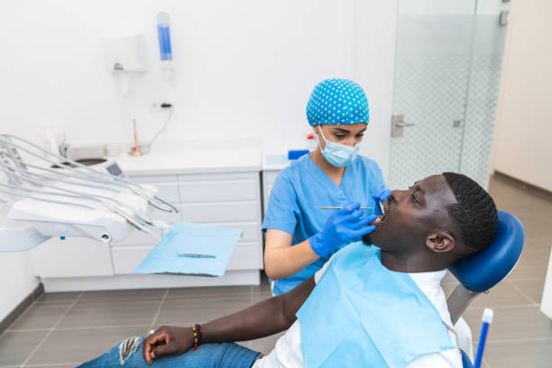 Best Holiday Emergency Dentist in Bartonvle, IL